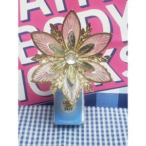 BBW Pink & Gold Fall Burst Nightlight Wallflowers Fragrance Plug In Home Decor